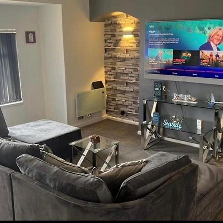 Sea View Apartment Large Balcony Whirlpool Bath 2 Bedrooms Sky Glass Tv Bridlington Exterior foto